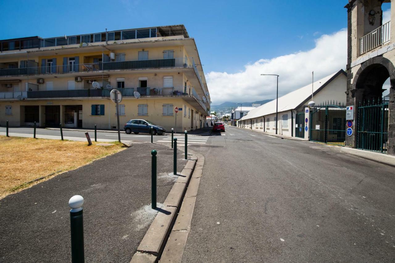 Appartement Hypercentre+ Place De Parking Privee Saint-Denis Exterior photo
